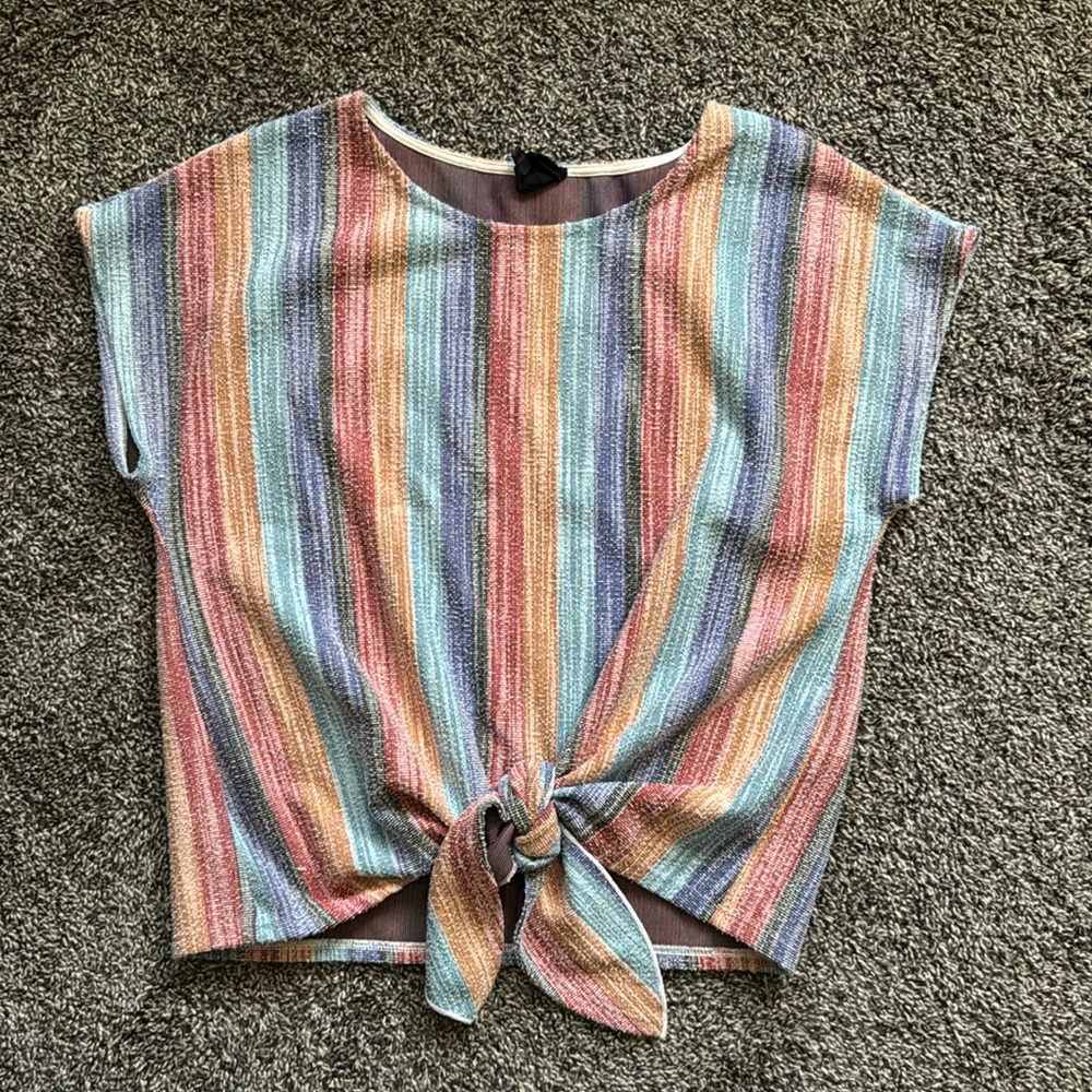 W5 Medium Rainbow Textured Crew Neck Front Tie Blouse Size Medium